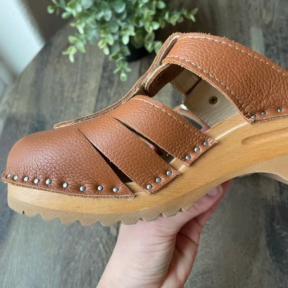 Troentorp | Leather Swedish Clogs | Size 37 - Picture 8 of 15